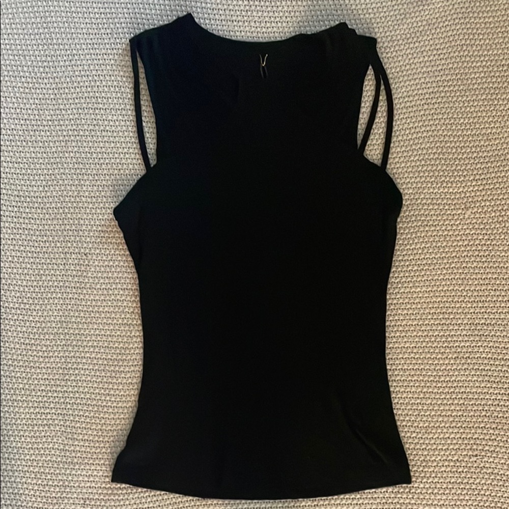 Black Sleeveless Women's Top